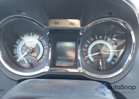 2010 Buick Lacrosse Cxl z USA, uszkodzony, nr VIN 1G4GC5EG5AF216672